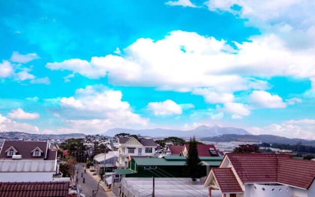 Lina Hotel
