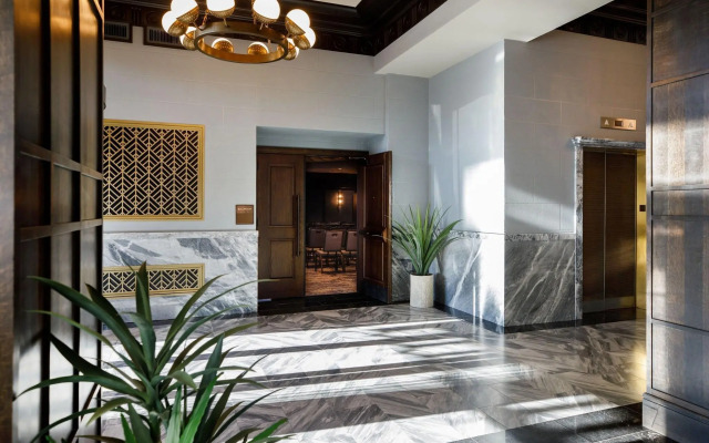 The Barfield, Autograph Collection