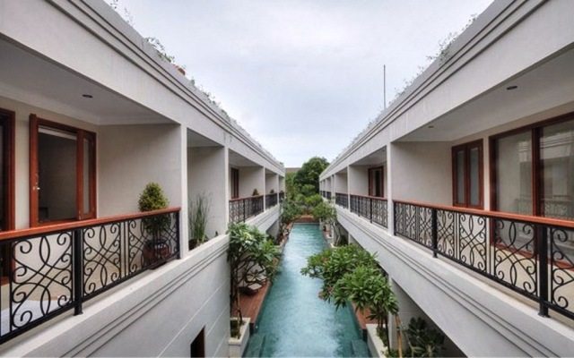 Seminyak Lagoon All Suites Hotel