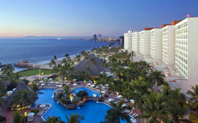 Buganvilias Resort Vacation Club by Ypj