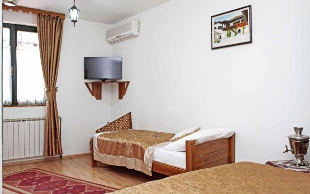 Guest House Kandilj