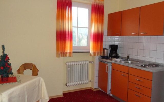 Hotel "Haus am Berg"