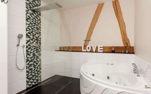 Stunning Holiday Home Near Forest in Slenaken