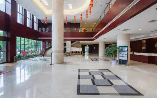 Qihong International Hotel