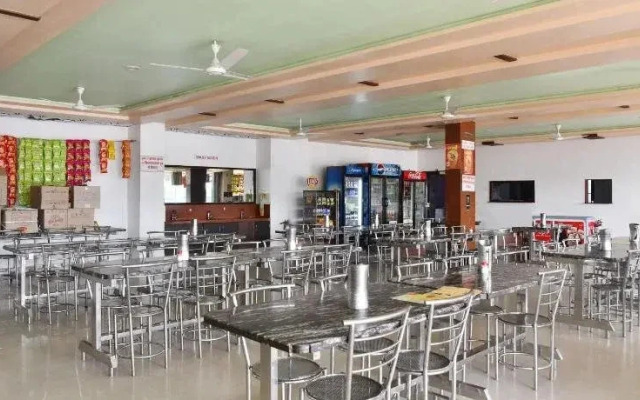 Hotel Rajputana Heights