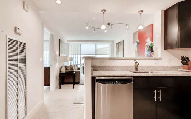 Bluebird Suites near National Airport