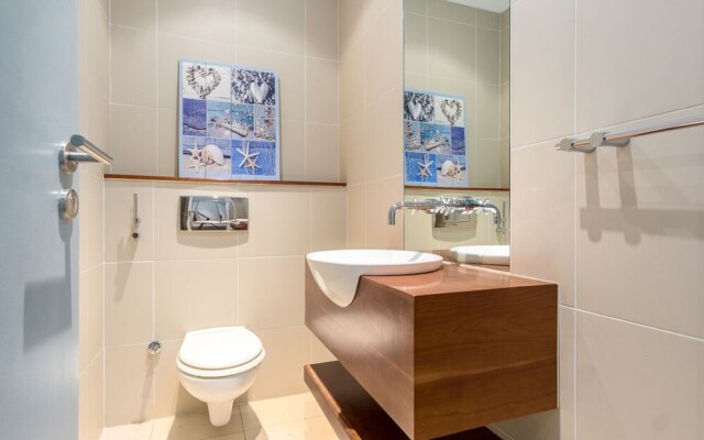Namaqua House 401