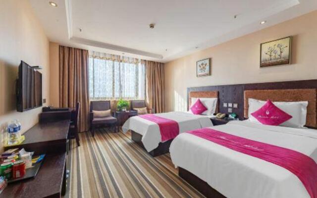 Phoenix Hotel