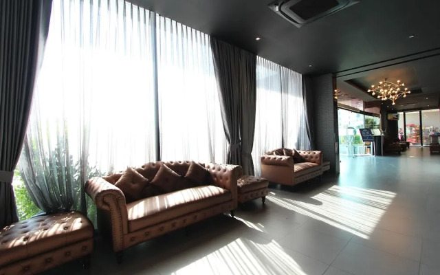 Royal King Suite