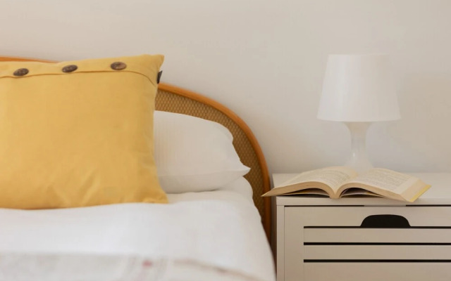 2-bedroom Franciszka Kawy 34 by Renters