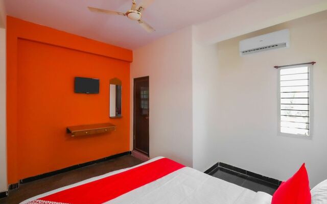 OYO 17057 Narayani Residency