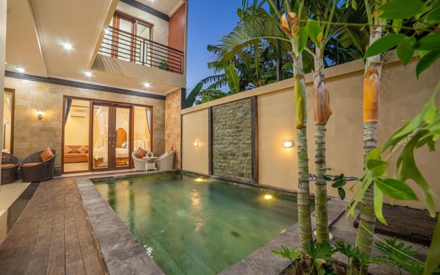 Bulan Adi Villa By Reccoma