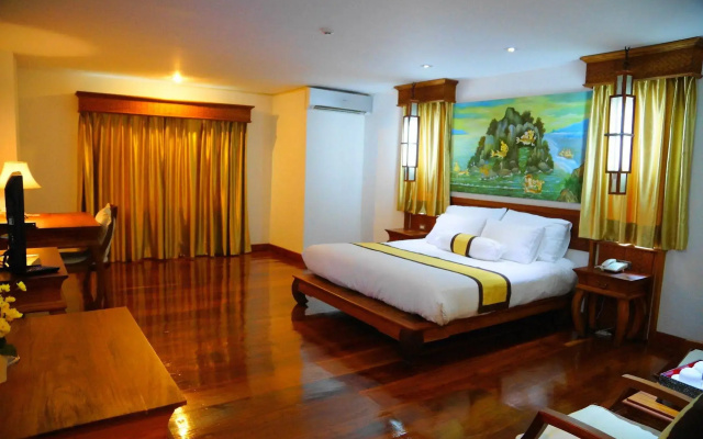 Chanthapanya Hotel