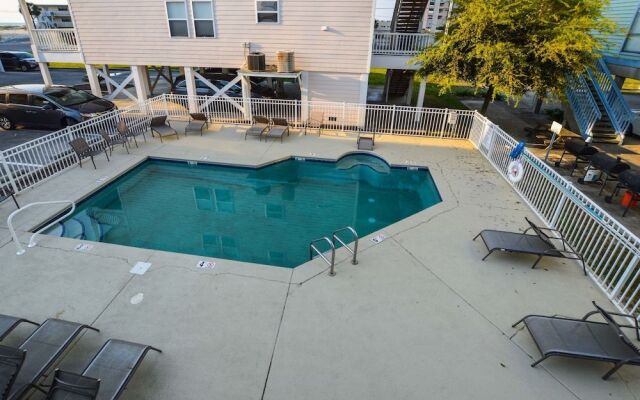 Spinnaker Pointe Unit 4B