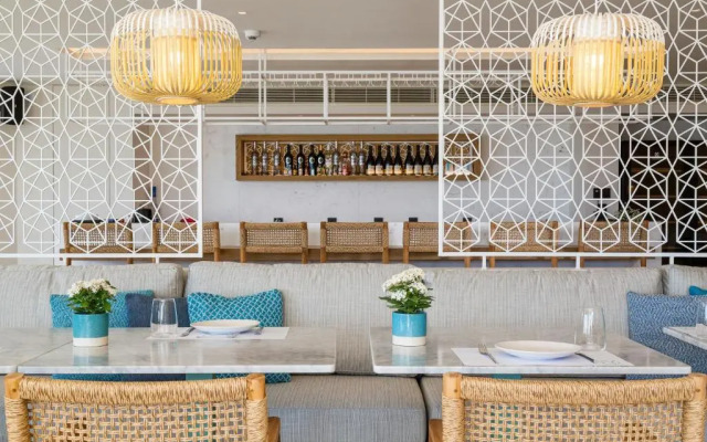 Vathi Cove Luxury Resort & Spa