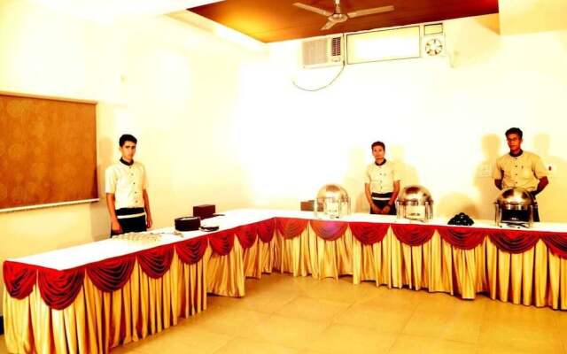 Hotel Kanishk