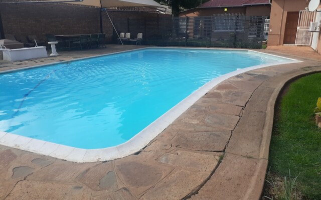 Hazelonz Guest House