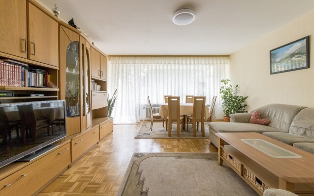 Private Apartment Ossietzkyring