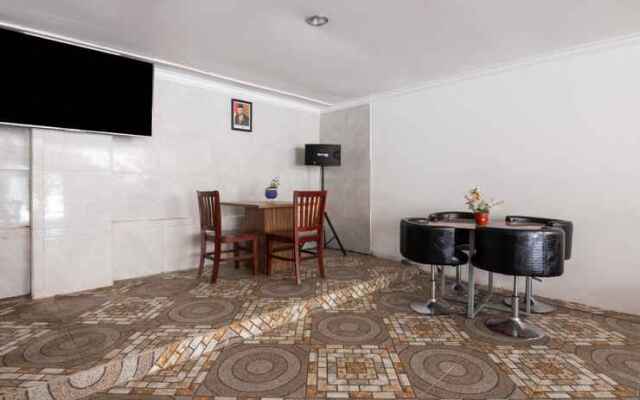 OYO 3245 Srikandi Family Residence