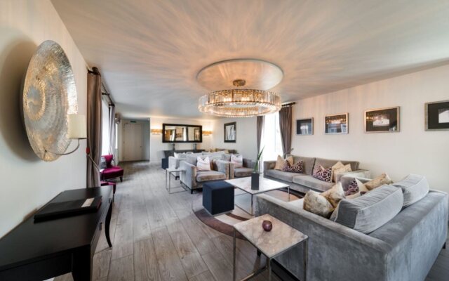 Dunalastair Hotel Suites