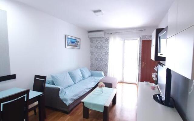 Apartment Diana Split Znjan