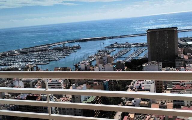 Alicante Skylights Apartments