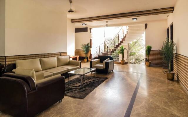 Hotel Empire BnB Gurgaon