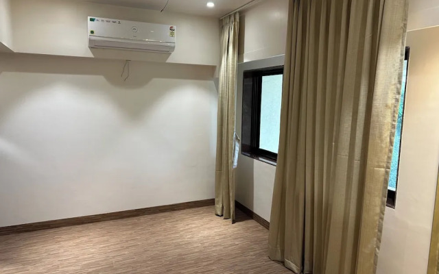 Hotel Imperial Palace Part 1