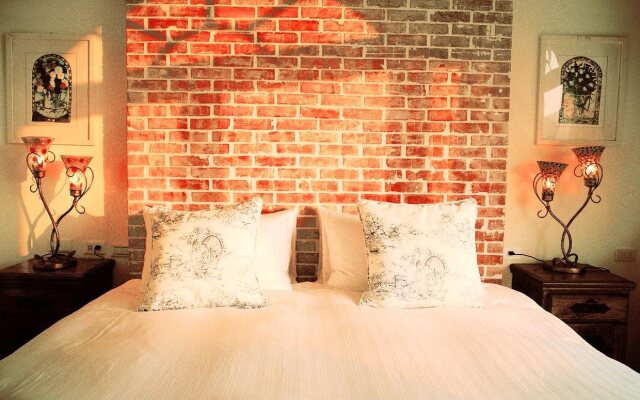 Spoondrift Hostal
