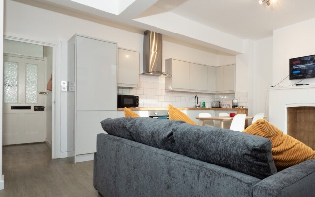Clyde Road - Brighton - Guest Homes