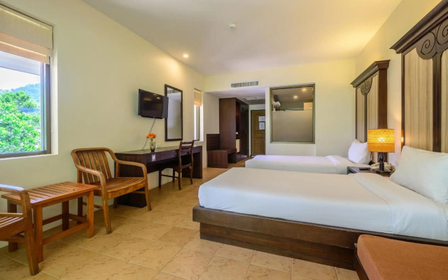 Patong Lodge Hotel