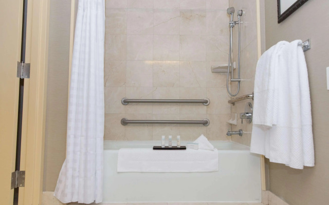 Embassy Suites by Hilton West Palm Beach Central