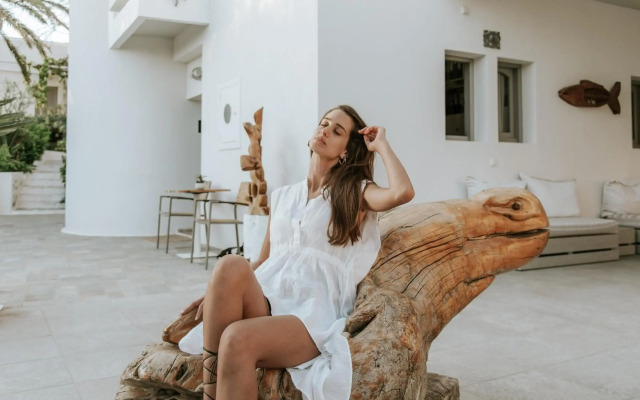 Aris Hotel