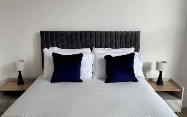 2 Bed - The Poop Deck by Smart Welcomes