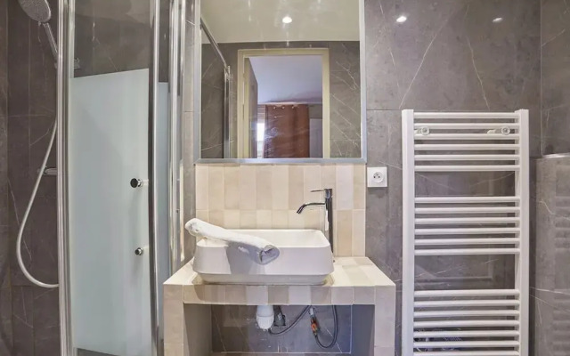 Superb Apartment 2 Bedrooms Center of Paris