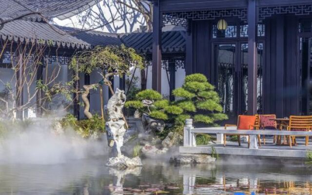 Zhoushan Green City Rose Garden Taoyuanli Hotel