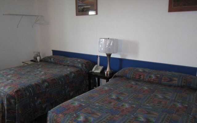 Nisutlin Trading Post Motel