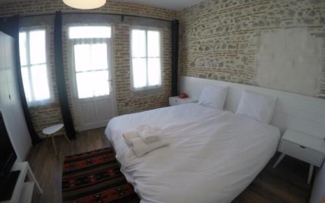 Old Bazaar Rooms