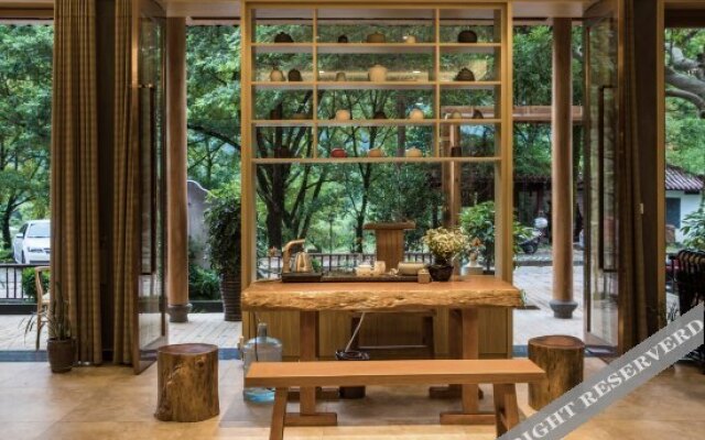 Zuiwuyi Viewing Inn