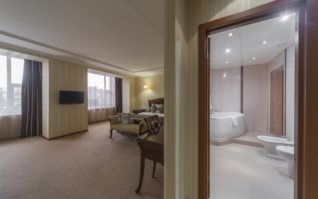 Hotel Kiev