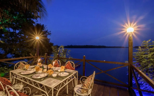 SaffronStays Suvarna Sangam
