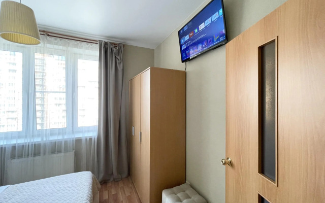 Your Comfort Apartment on Gidrostroiteley Street