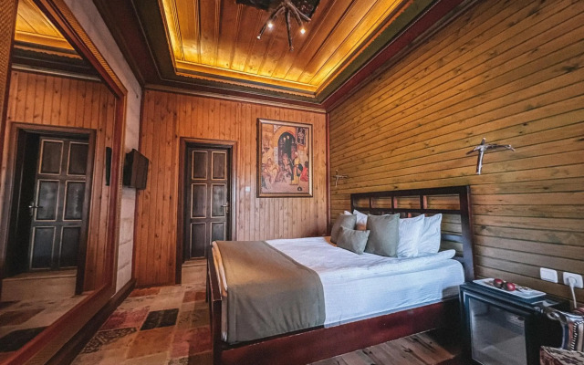 Local Cave House Hotel