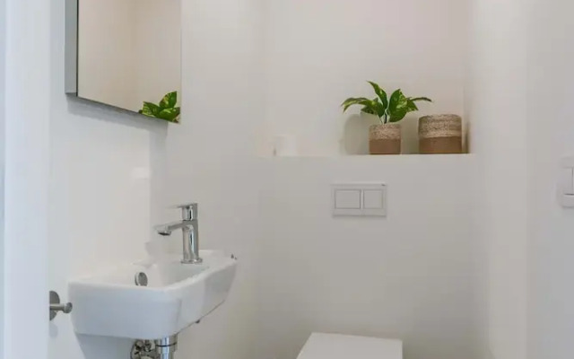 Spacious High-quality Duplex Apartment in Ostend