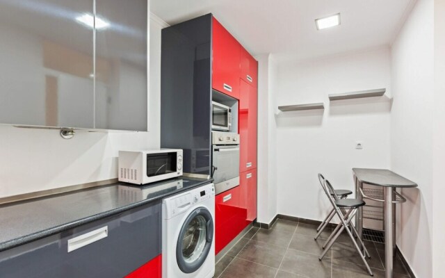 Stunning 2 Bedroom Apartment Near Belém