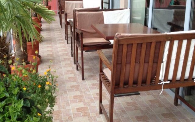 Hotel Tm Deluxe Located in Sunny Beach