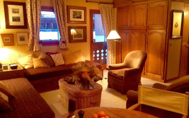 Cosy Apt for 4 in Courchevel