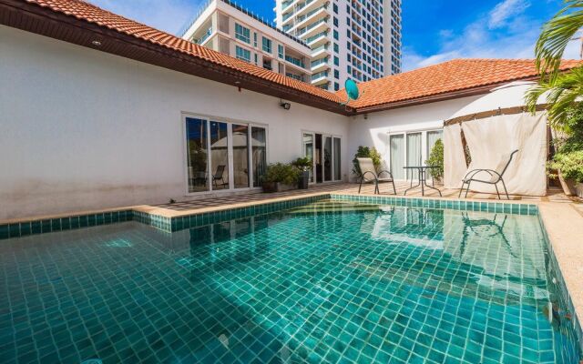 Majestic Pool Villa by Pattaya Sunny Rentals