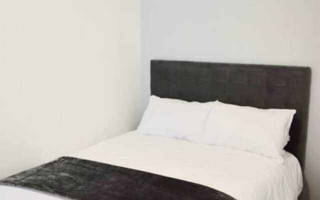 Woodstock Apartment With Mountain Views