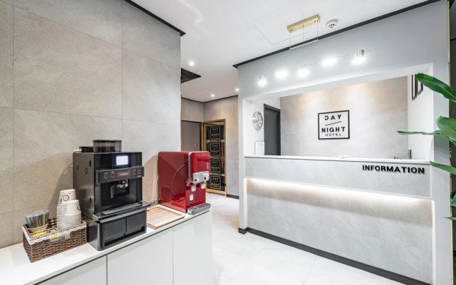 e-Hotel